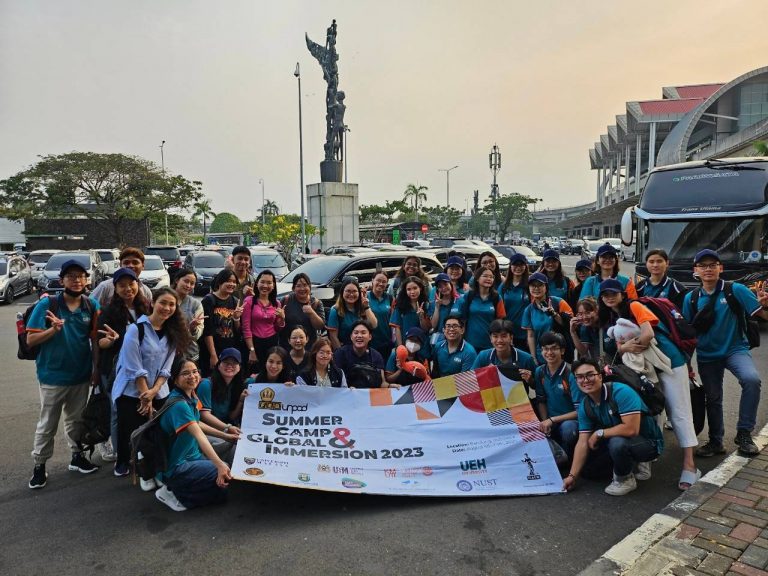 ศูนย์ GCDC นำนศ. มจธ. เข้าร่วมกิจกรรม summer camp & global immersion 2023 ประเทศอินโดนีเซีย