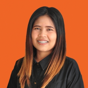 Ms. Phetcharaporn Hamklang