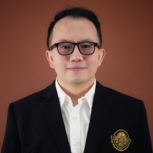 Assoc. Prof. Dr. Atipat Boonmoh